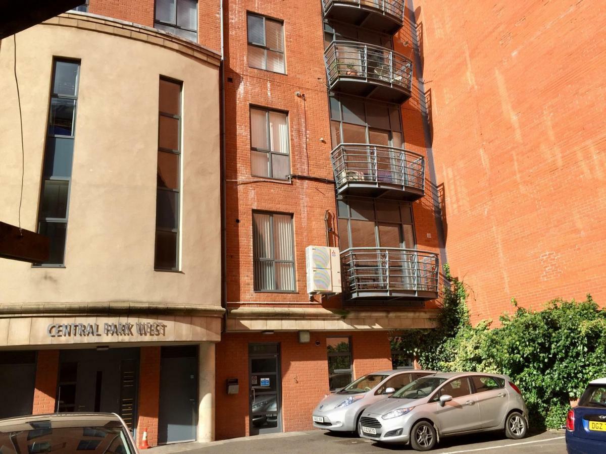 City Centre Belfast Free Parking Ngoại thất bức ảnh