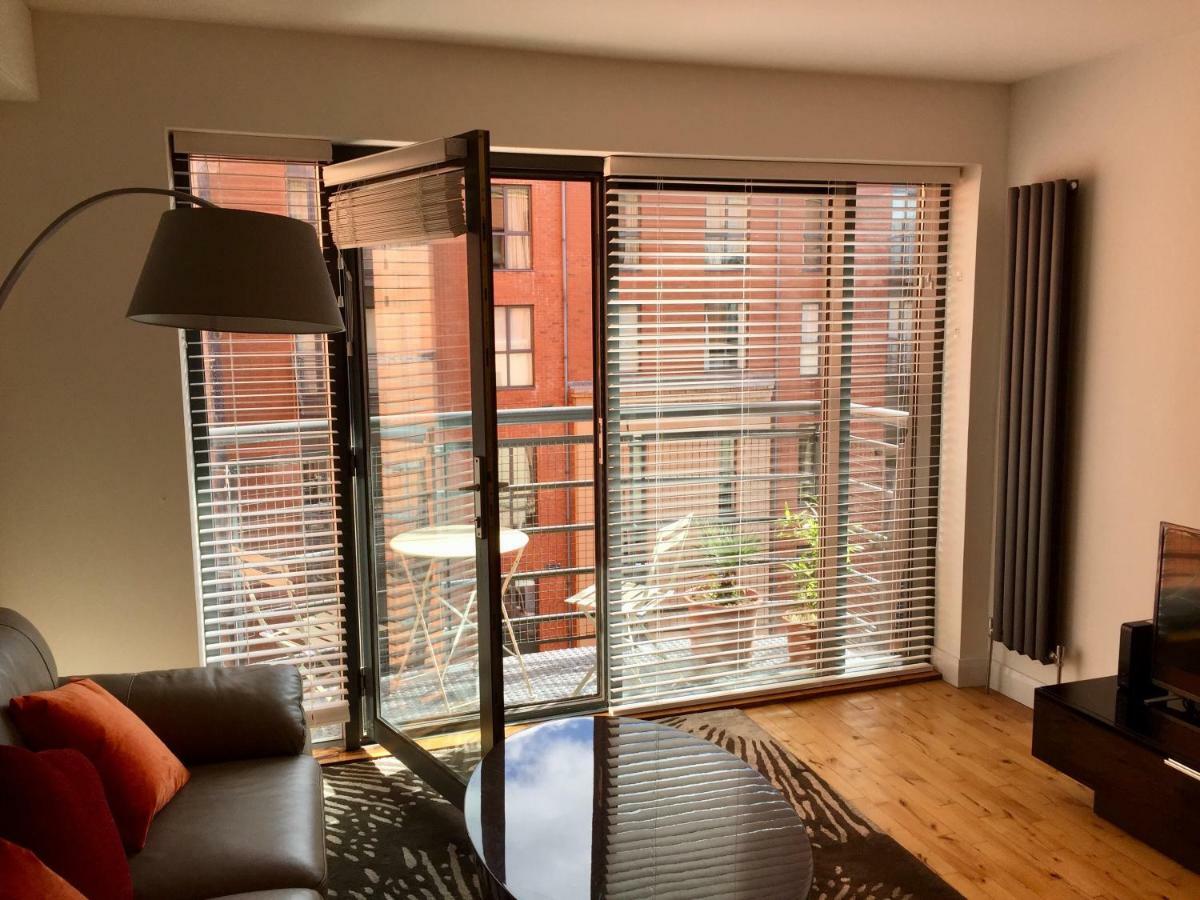 City Centre Belfast Free Parking Ngoại thất bức ảnh